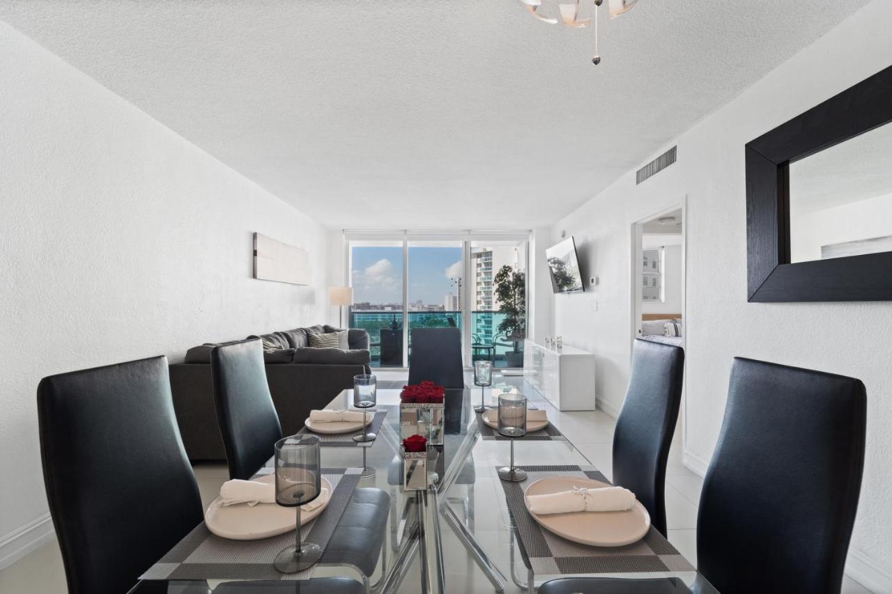 Luxury Beachfront Condo Private Beach Access, Pool & Game Room!!! Hollywood Exterior foto