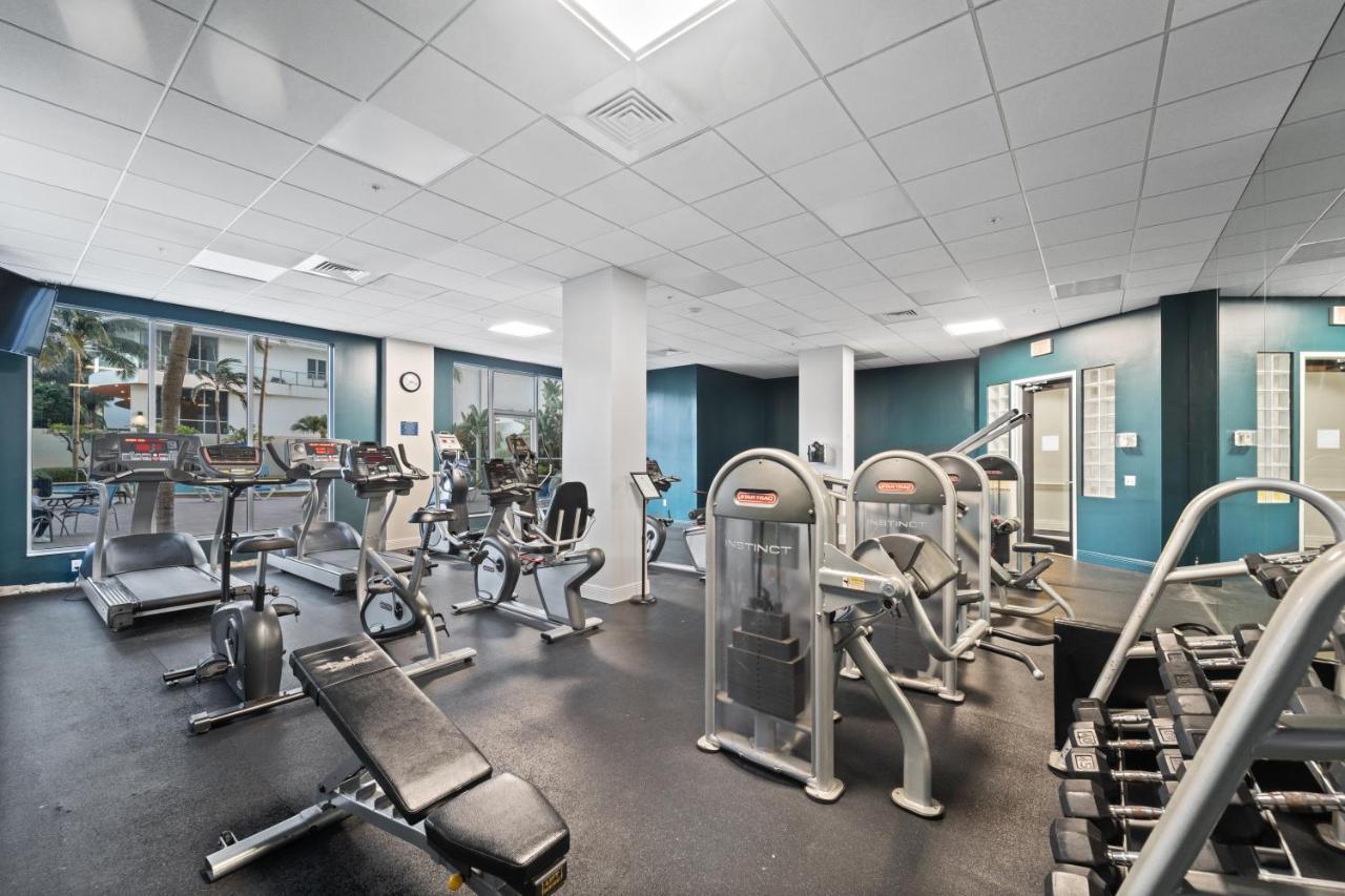Luxury Beachfront Condo Private Beach Access, Pool & Game Room!!! Hollywood Exterior foto