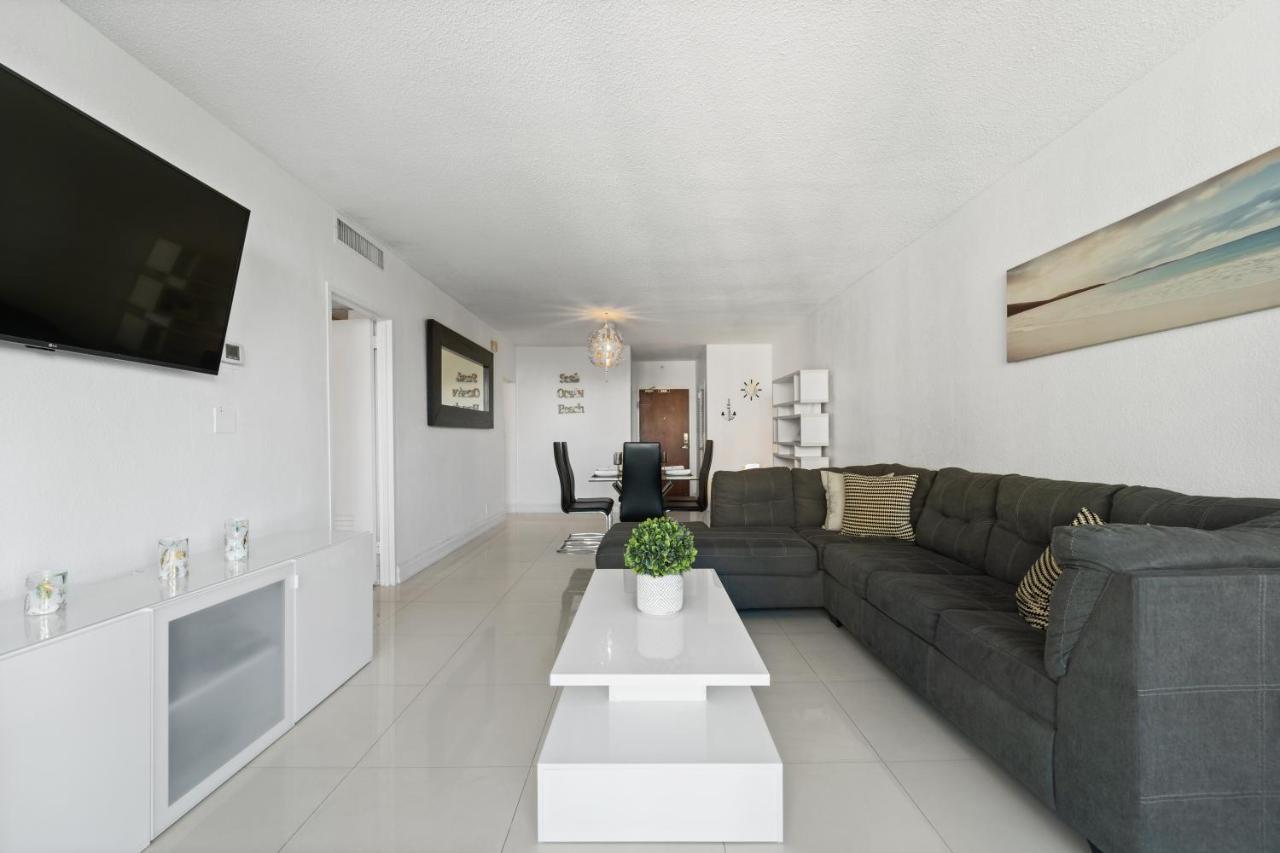 Luxury Beachfront Condo Private Beach Access, Pool & Game Room!!! Hollywood Exterior foto