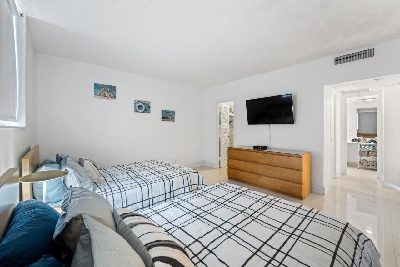 Luxury Beachfront Condo Private Beach Access, Pool & Game Room!!! Hollywood Exterior foto
