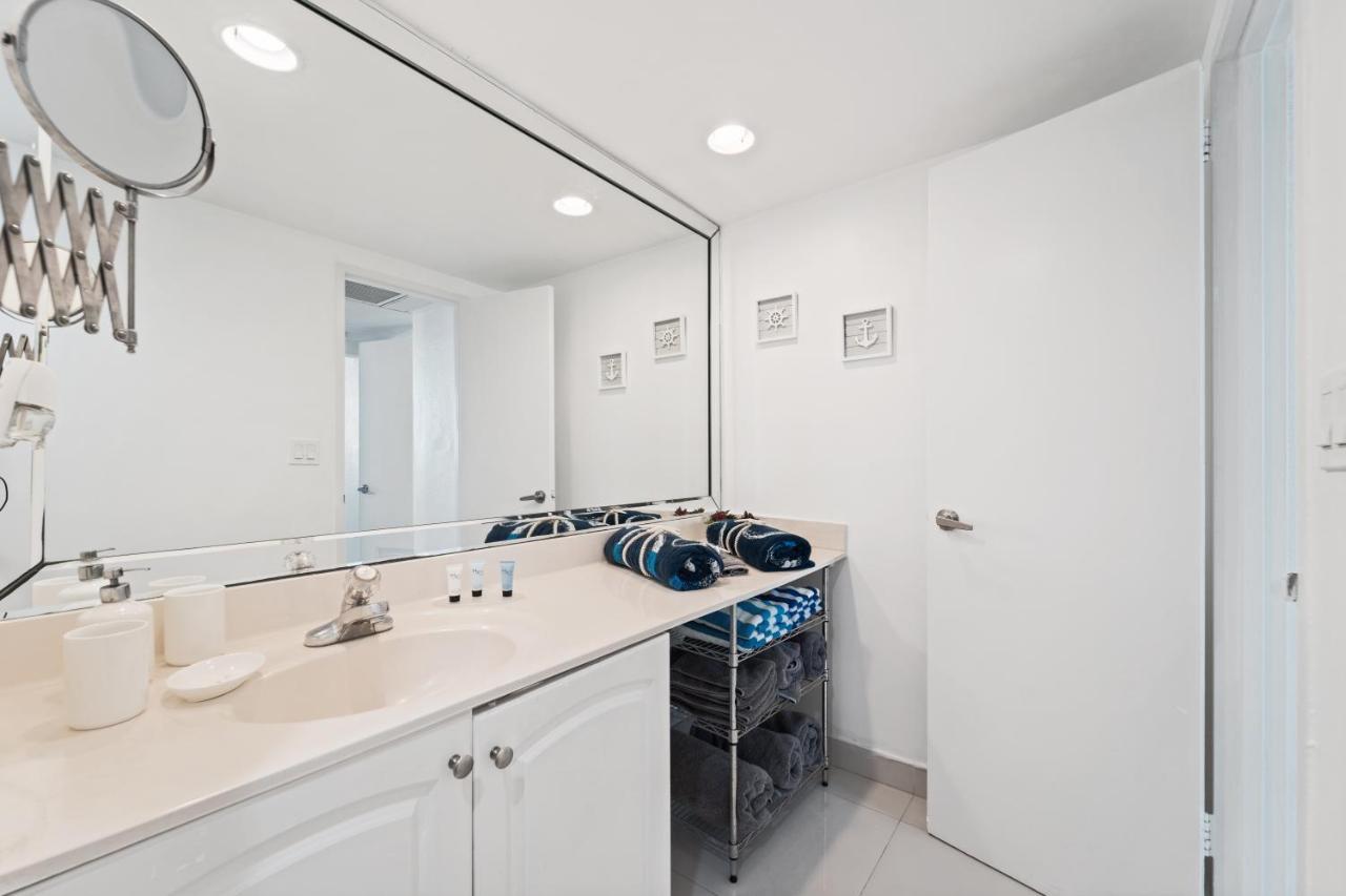 Luxury Beachfront Condo Private Beach Access, Pool & Game Room!!! Hollywood Exterior foto