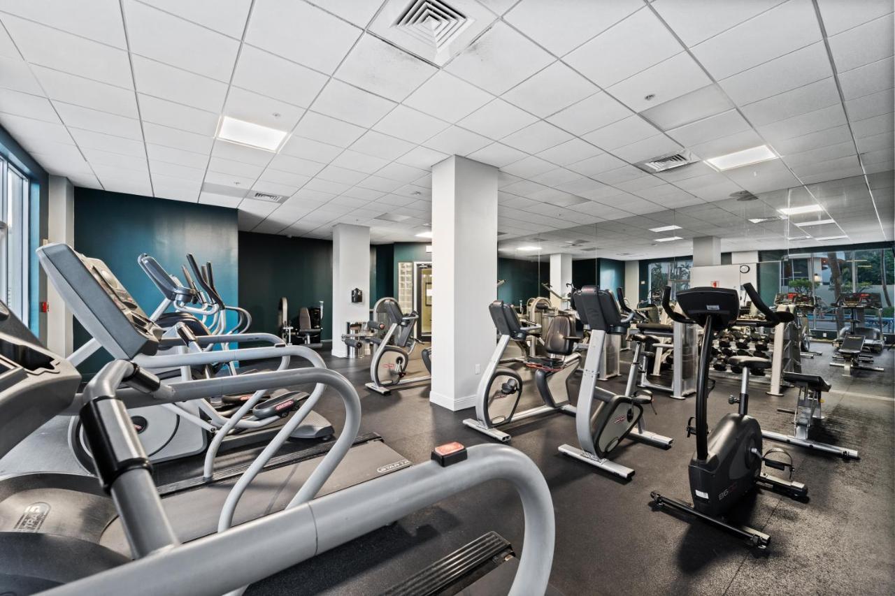 Luxury Beachfront Condo Private Beach Access, Pool & Game Room!!! Hollywood Exterior foto
